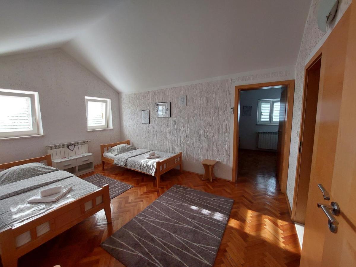 Апартаменты Apartman Kovac Требинье Экстерьер фото