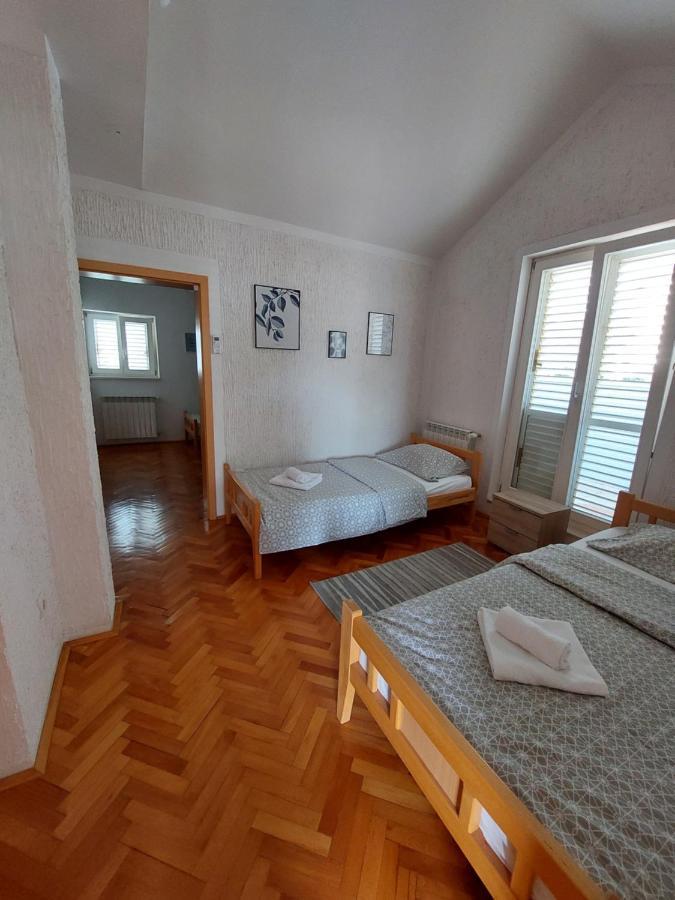 Апартаменты Apartman Kovac Требинье Экстерьер фото