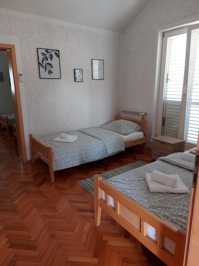 Апартаменты Apartman Kovac Требинье Экстерьер фото