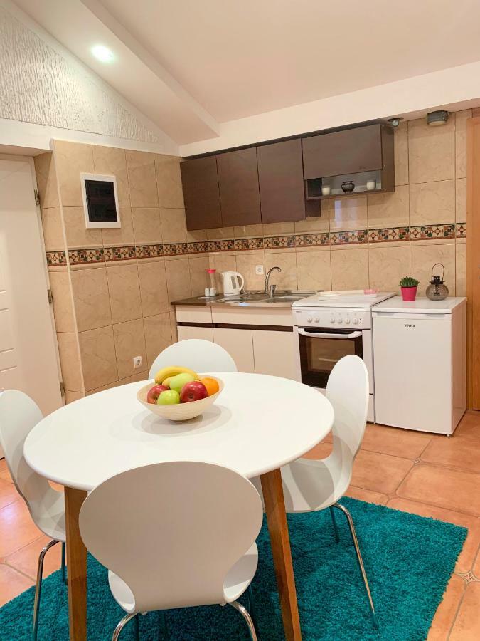 Апартаменты Apartman Kovac Требинье Экстерьер фото