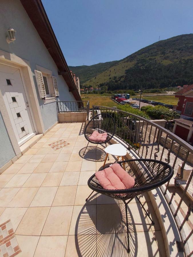 Апартаменты Apartman Kovac Требинье Экстерьер фото